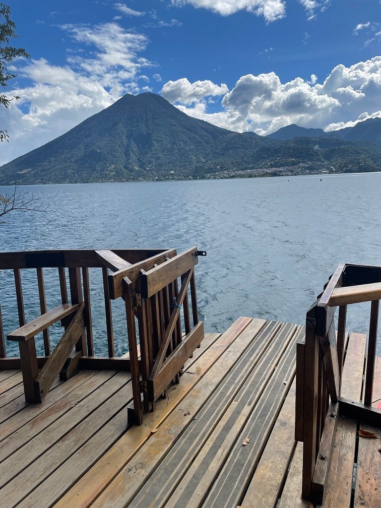 TREKKING WULKAN ACATENANGO